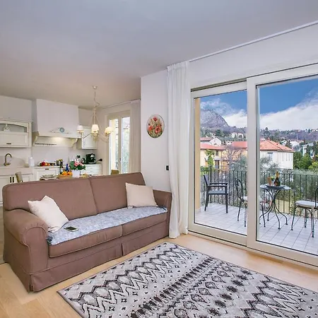 I Tulipani Apt. 11